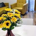 Esther Line Apartments-self Check-in,free Private Parking Subject To Availability