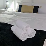 Esther Line Apartments-self Check-in,free Private Parking Subject To Availability Timisoara