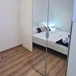 Esther Line Apartments-self Check-in,free Private Parking Subject To Availability * Timisoara