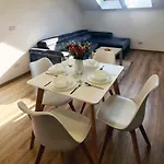 Esther Line Apartments-self Check-in,free Private Parking Subject To Availability Apartment