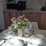 Apartment Esther Line Apartments-self Check-in,free Private Parking Subject To Availability Timisoara