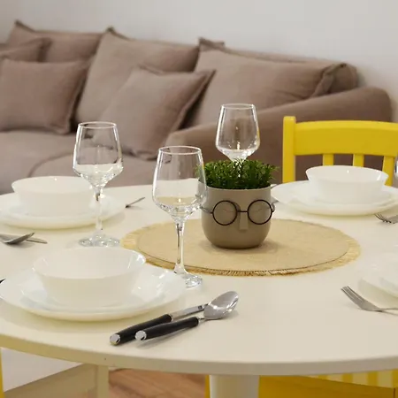 Esther Line - Self Check-in, Free Private Parking 아파트 *