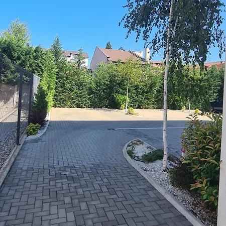 아파트 Esther Line - Self Check-in, Free Private Parking *