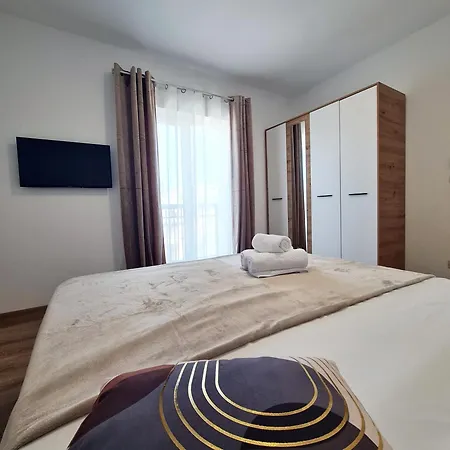 Esther Line - Self Check-in, Free Private Parking Lägenhet Timişoara