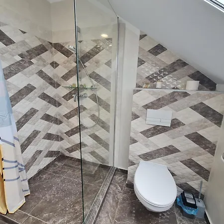 Lägenhet Esther Line - Self Check-in, Free Private Parking