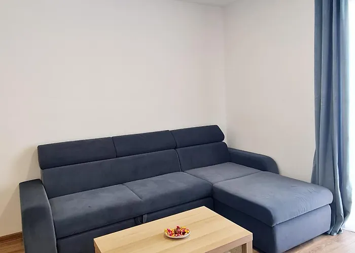 Lägenhet Esther Line Apartments-self Check-in,free Private Parking Subject To Availability *