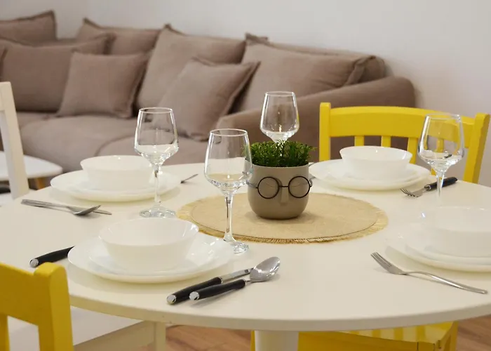 Esther Line Apartments-self Check-in,free Private Parking Subject To Availability Апартаменти *