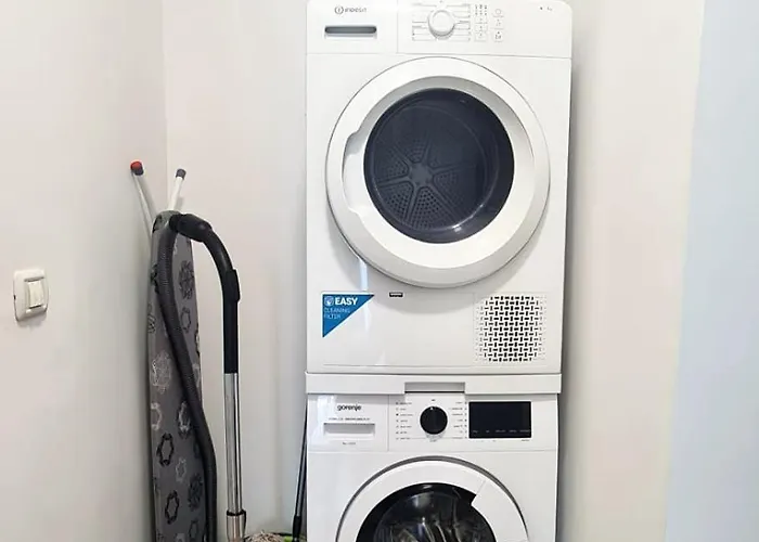 Апартаменти Esther Line Apartments-self Check-in,free Private Parking Subject To Availability Тімішоара