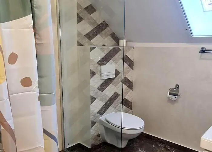 Esther Line Apartments-self Check-in,free Private Parking Subject To Availability Тімішоара